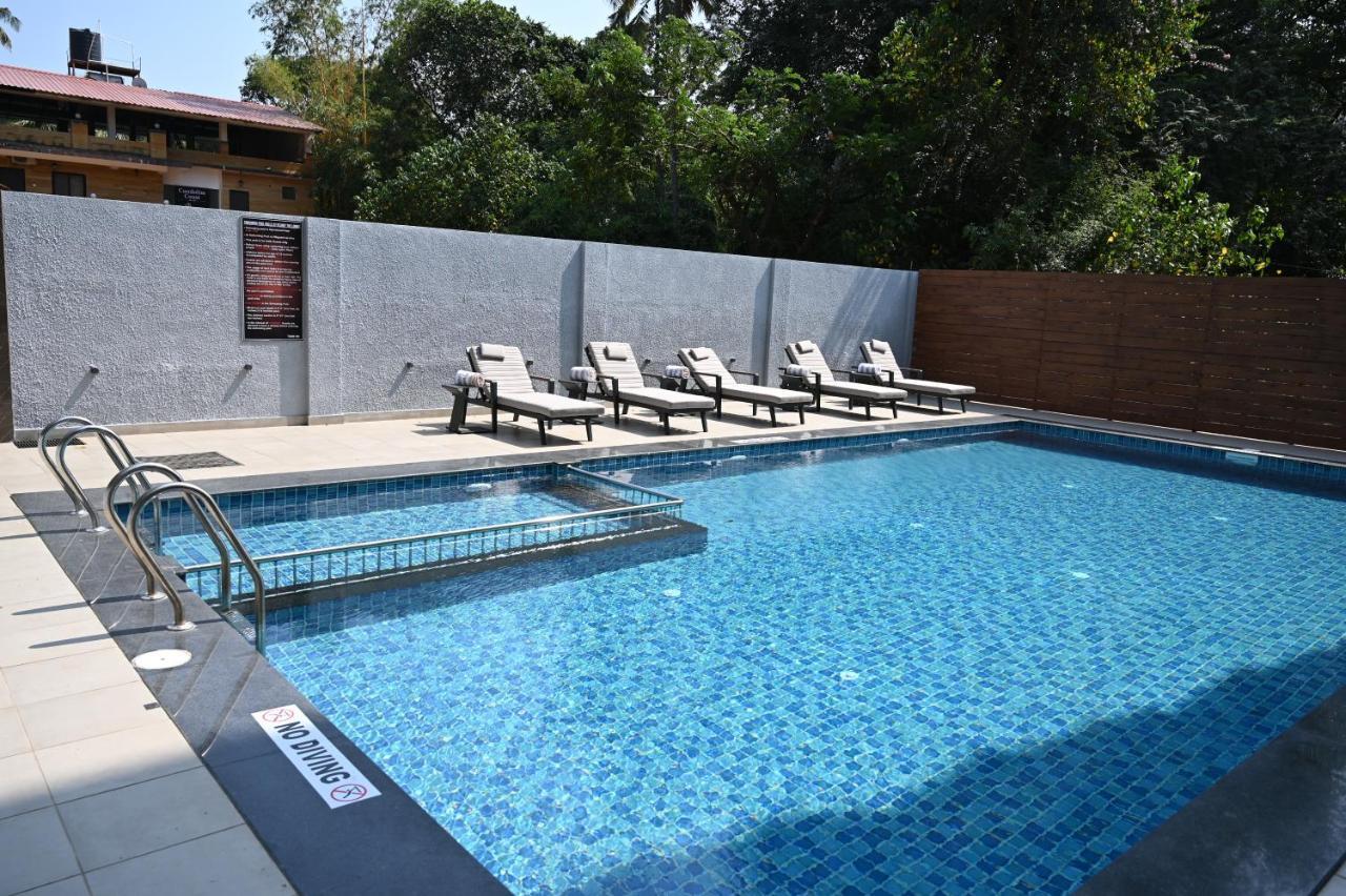 Resort The Lohias, Goa แคนโดลิม ภายนอก รูปภาพ